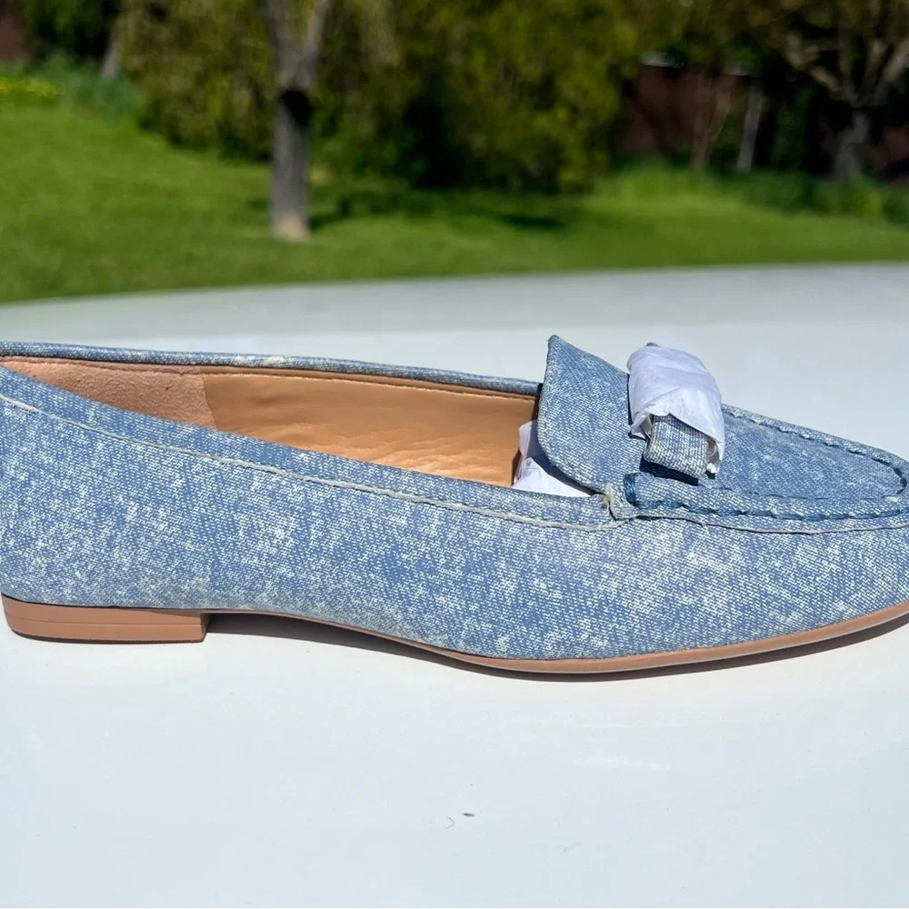 Naturalizer Layla Light Blue Suede Slip-On Loafers